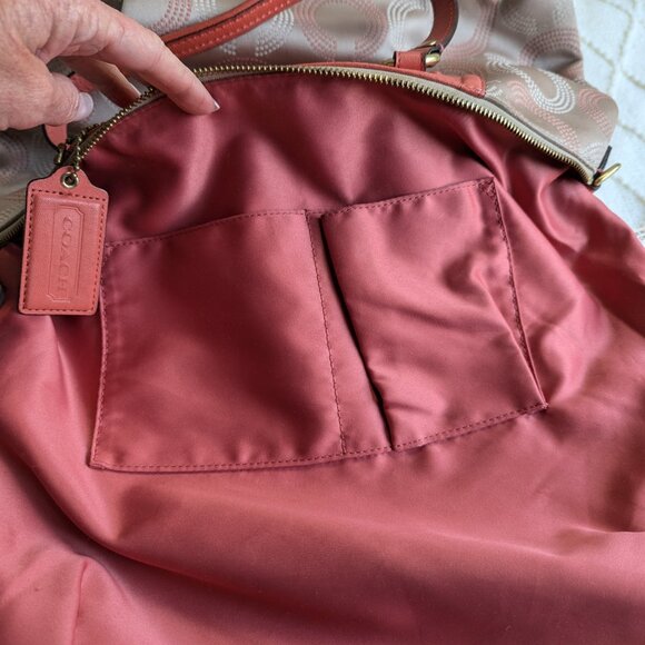 Coach A1420-F25183 Ashley dotted op art satchel beige, pace, gold - Picture 12 of 12